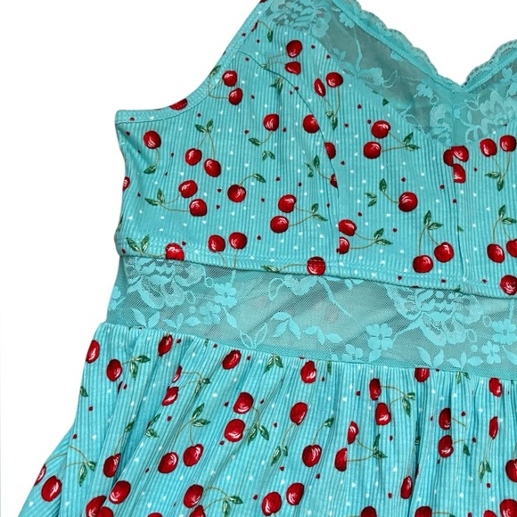 TORRID Women’s Super Soft Rib Lace Trim Sleep Chemise Cherry Cherries Size 1 - Picture 5 of 13